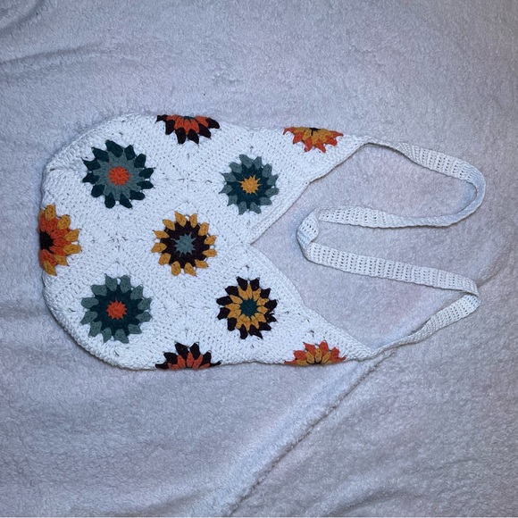 Handcrafted Floral Crochet Granny Square Crossbody Bag - Picture 8 of 13